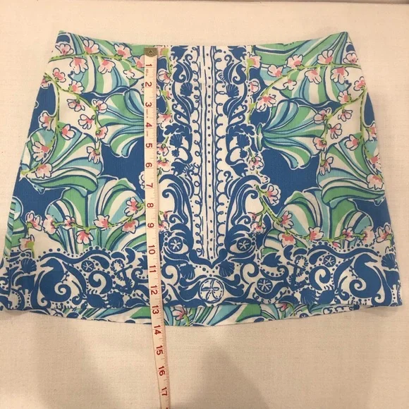 Lilly Pulitzer Tate Mini Skirt in Bay Blue Coasting Print - Size 4 - Picture 3 of 12